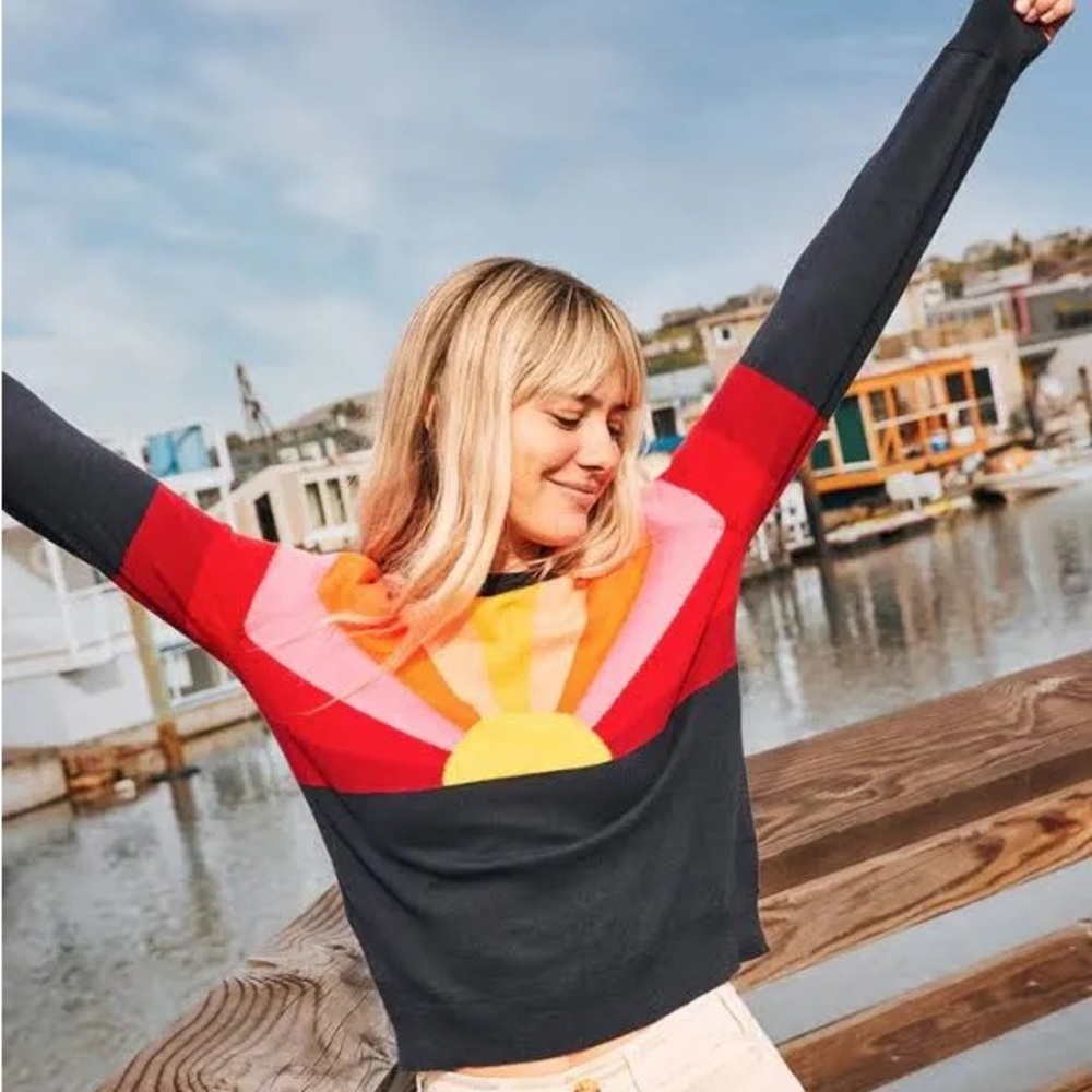 Marine Layer Sunset Icon Sweater Size S
